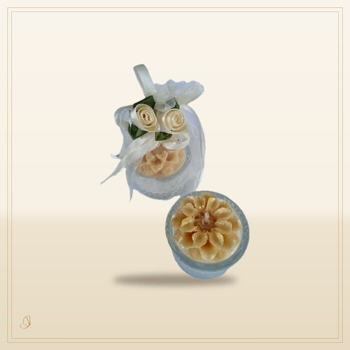 נר אווירה פרח צהוב