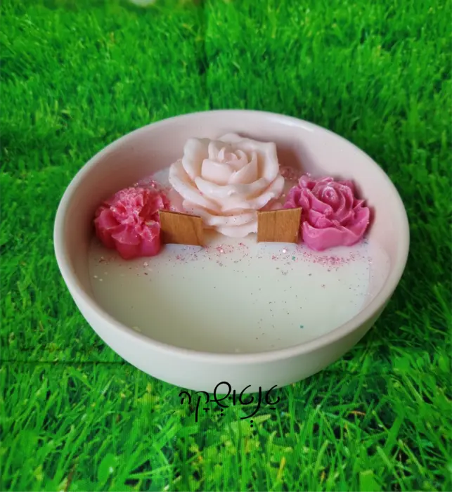 נר אוירה בניחוח עדין